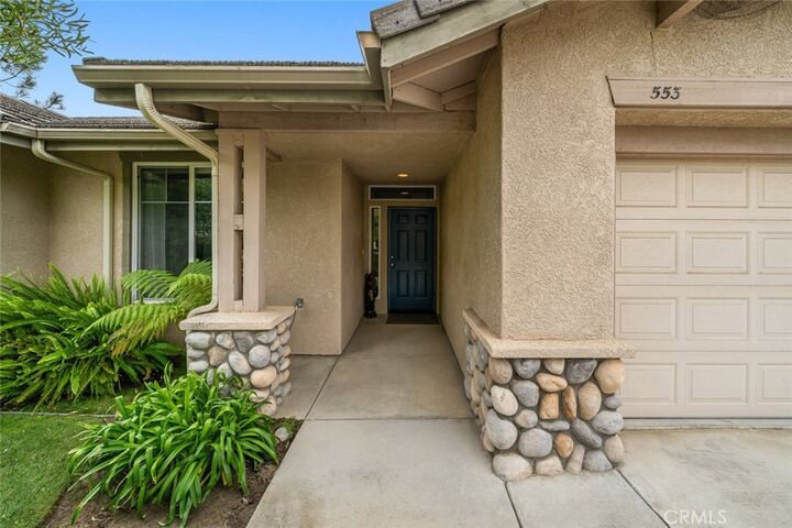 Property Photo:  553 Rosemary  CA 93420 