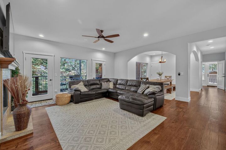 Property Photo:  1513 Cree Street  CA 96150 