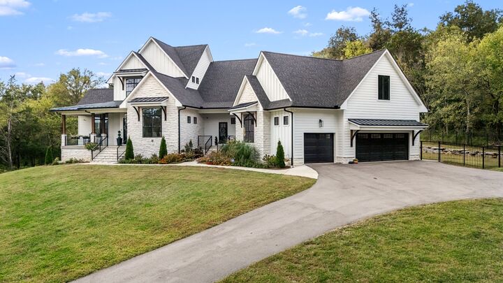 Property Photo:  1425 Fuston Hollow Rd  TN 37016 