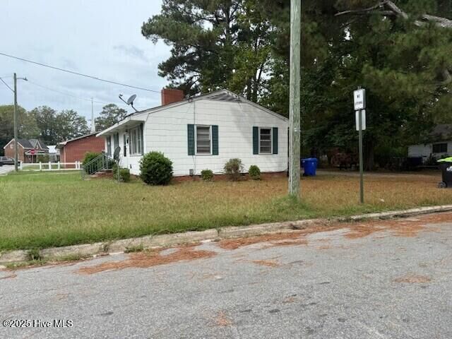 Property Photo:  511 E 1st Street  NC 27910 
