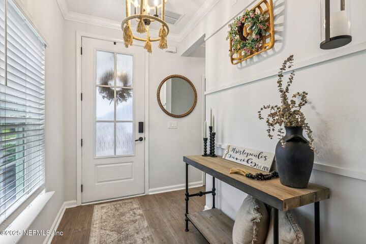 Property Photo:  199 Foxcross Avenue  FL 32092 