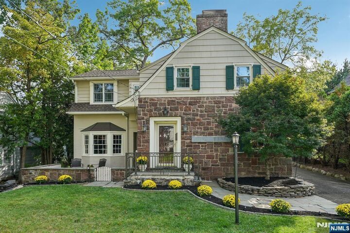 144 California Street  Ridgewood NJ 07450 photo