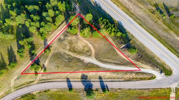 Property Photo:  400 Sandy Hill Lane  MT 59912 