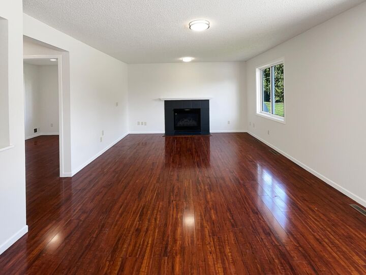 Property Photo: 395 Pendryn Hill Curve MN 55125