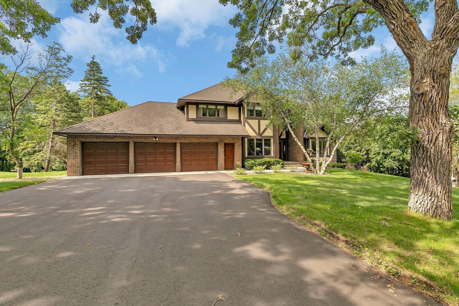 Property Photo: 3120 Devon Terrace MN 56301