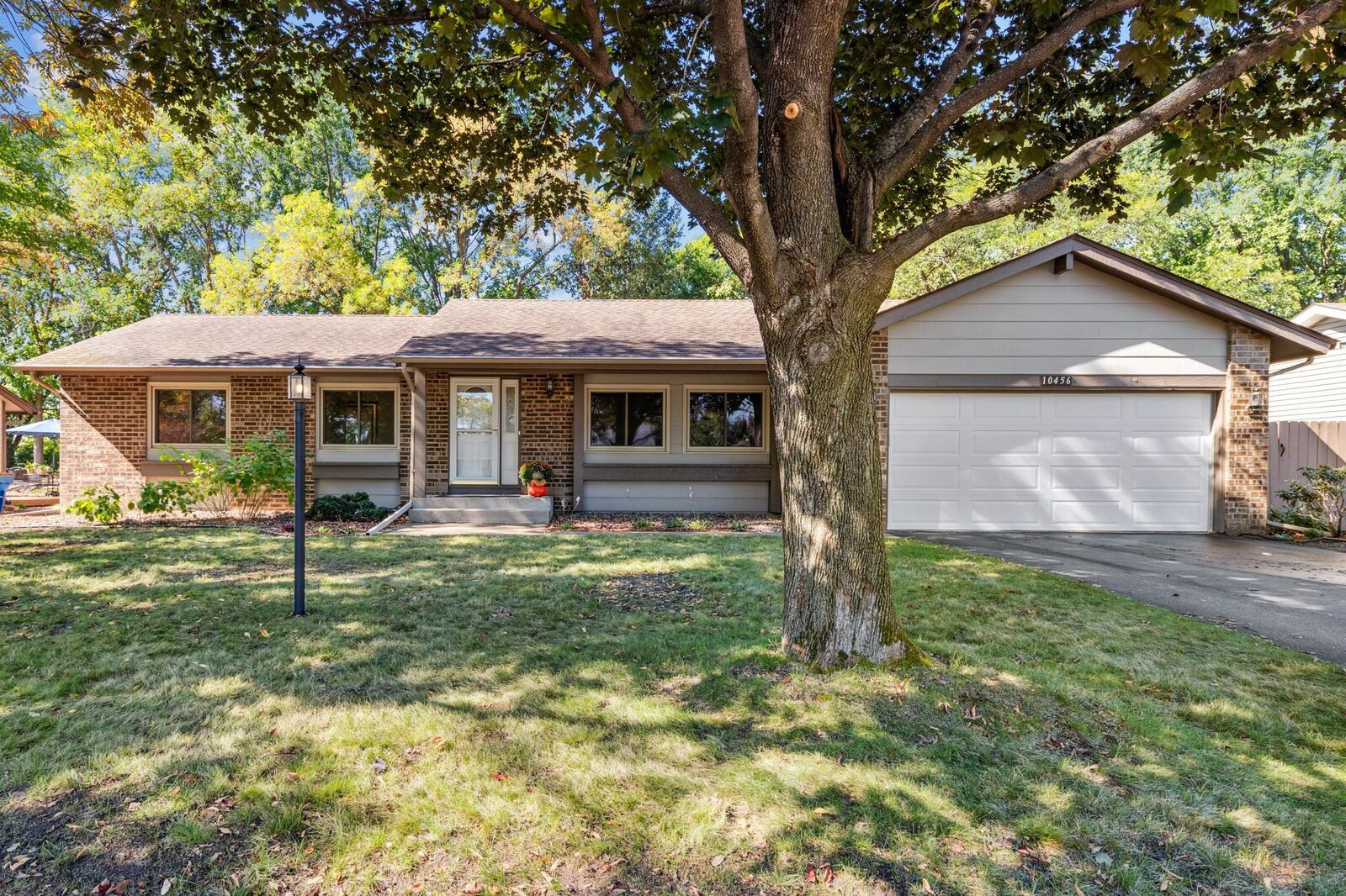 Property Photo:  10456 Cavell Avenue S  MN 55438 