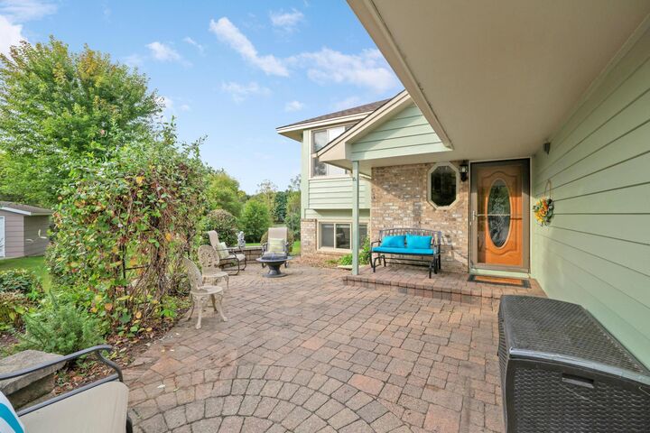 Property Photo: 19353 Eureka Court MN 55024