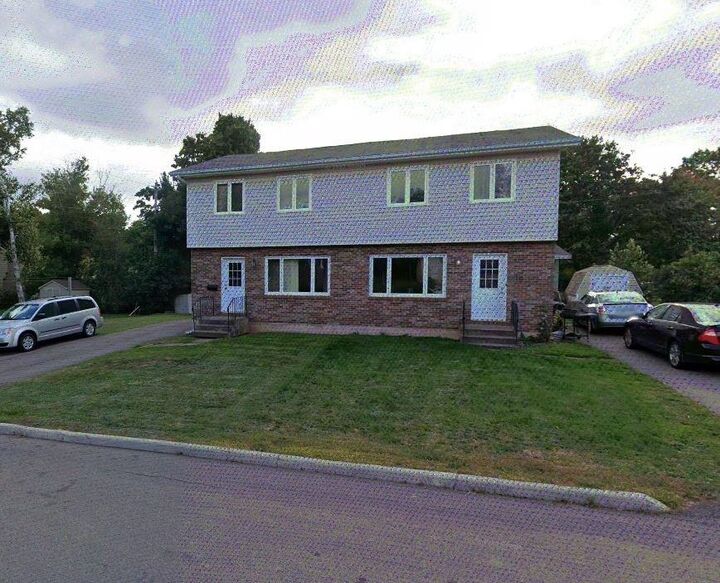 16-18 Ashburn Crescent  Charlottetown PE C1A 2Y7 photo