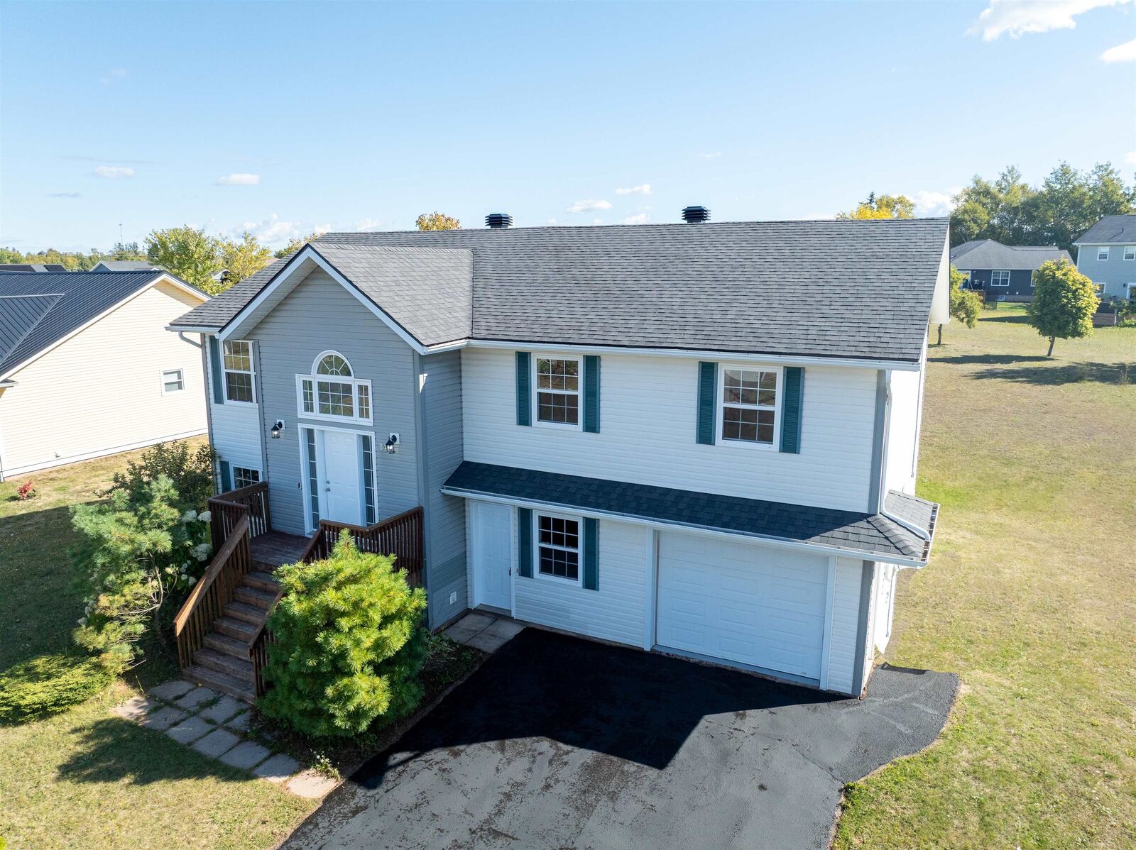 Photo de la propriété: 84 Bonavista Avenue PE C1B 0E6