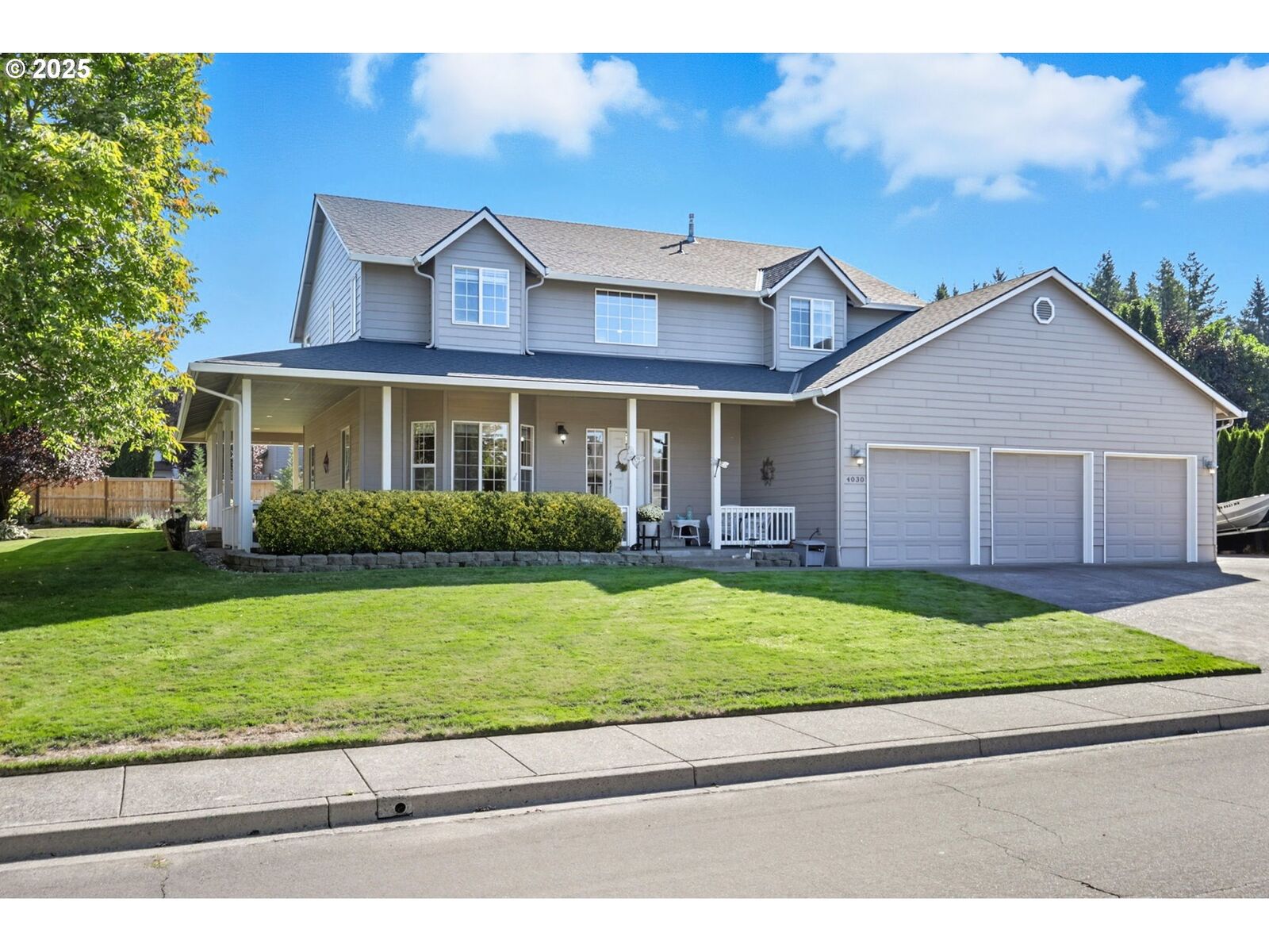Property Photo:  4030 NW Dahlia Dr  WA 98607 