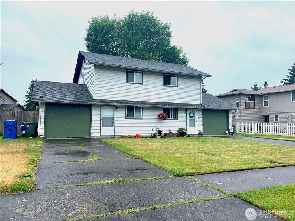 Property Photo:  1224 1226  12th Avenue NW  WA 98371 