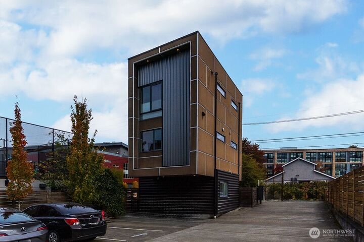 Property Photo:  1761  20th Avenue S  WA 98144 