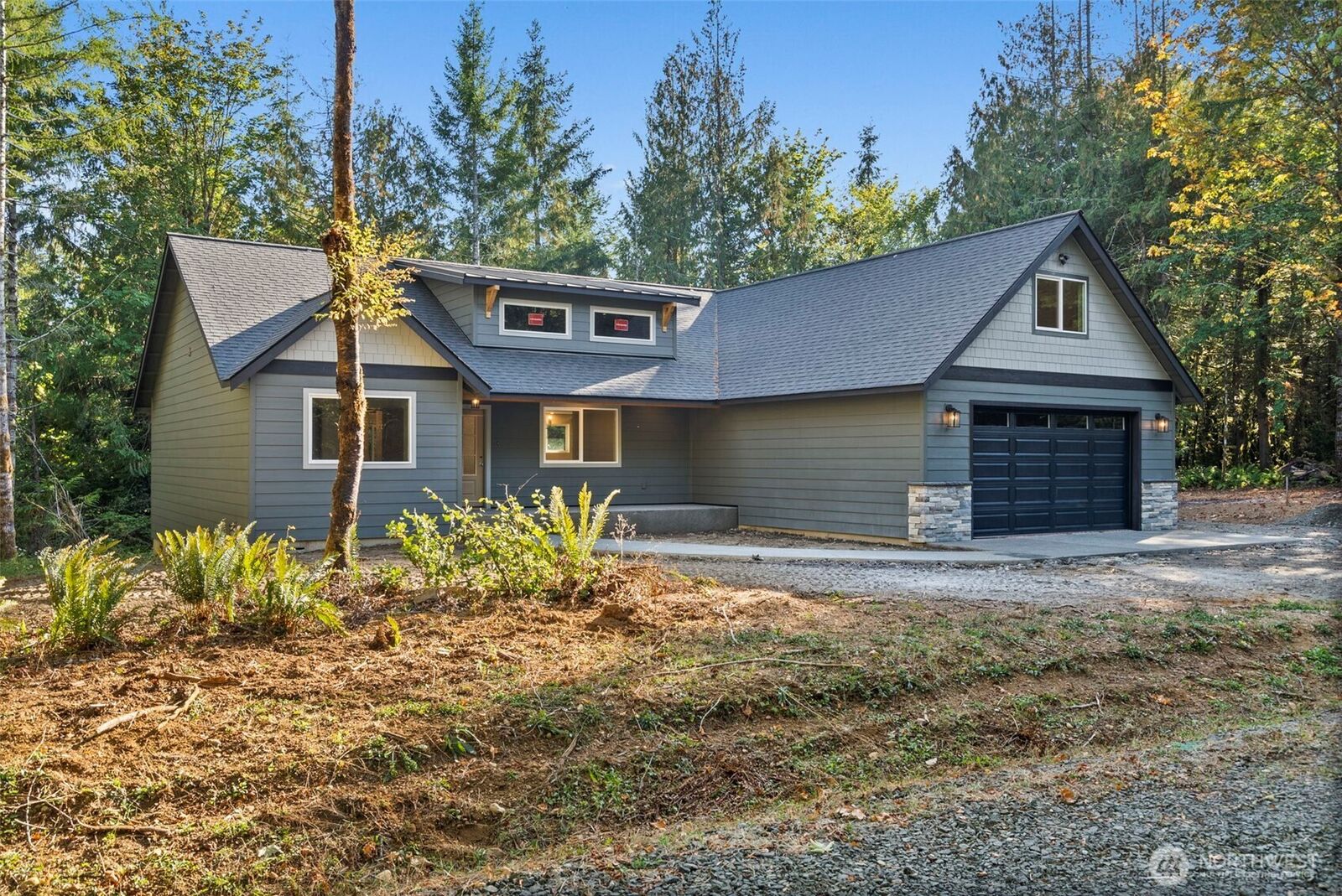 Property Photo:  21 SE Neiland Court W  WA 98584 