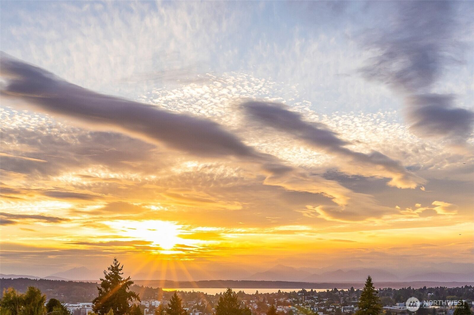 Property Photo:  6015  Phinney Avenue N 402  WA 98103 
