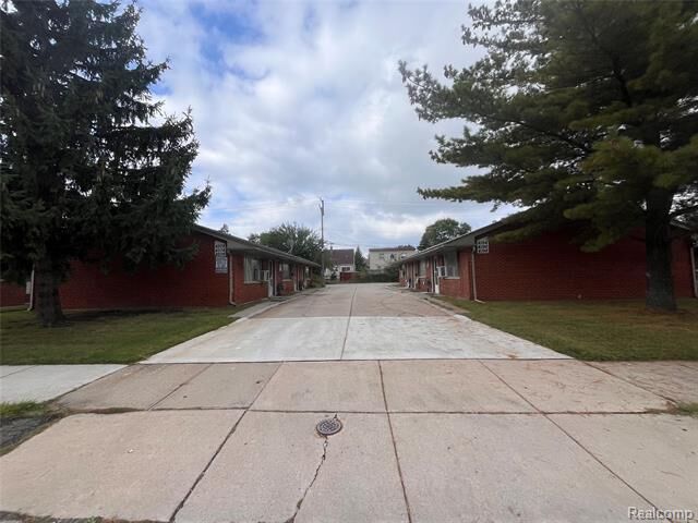 Property Photo:  4194 Drouillard Street  MI 48146 