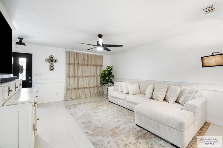 Property Photo:  2309 Hannah Dr.  TX 78542 