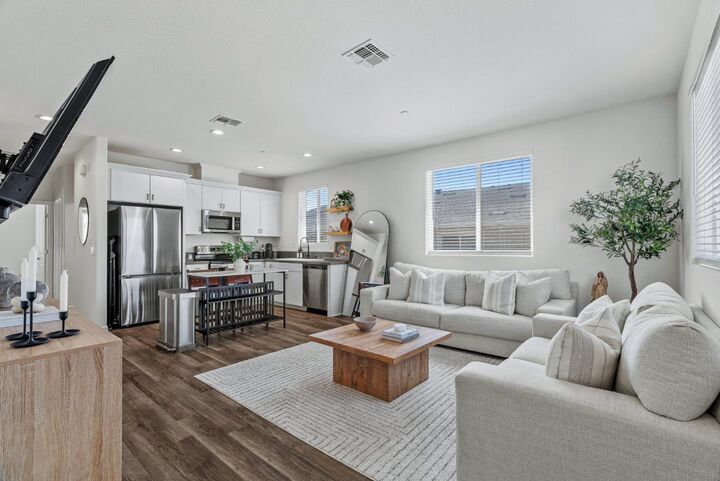 1278 San Antonio Street  Soledad CA 93960 photo