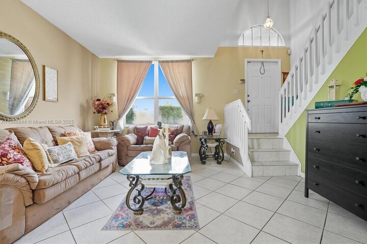 Property Photo: 15462 NW 14th Ct FL 33028