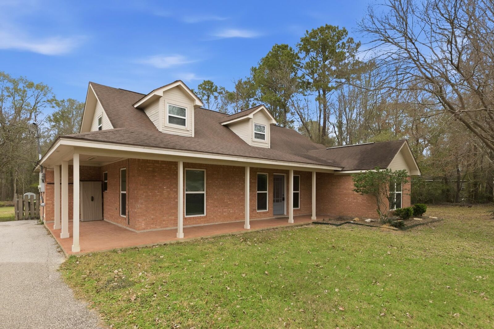 Property Photo:  310 Medford  TX 77662 