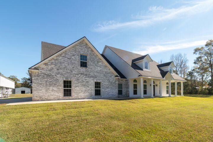 Property Photo:  110 Dogwood Lane  TX 77657