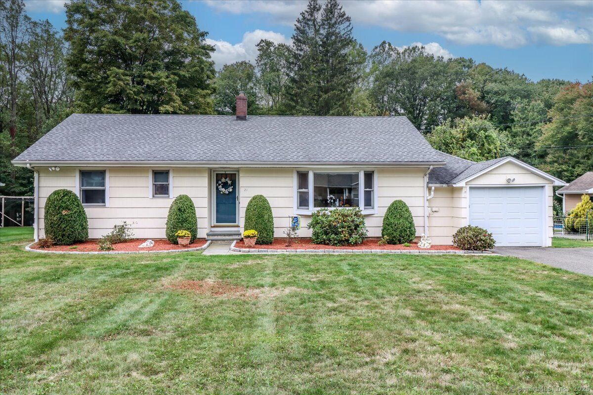 Property Photo: 21 Sally Ann Drive CT 06611
