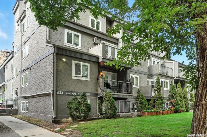 Property Photo: 431 4th Avenue N 103 SK S7K 2M4