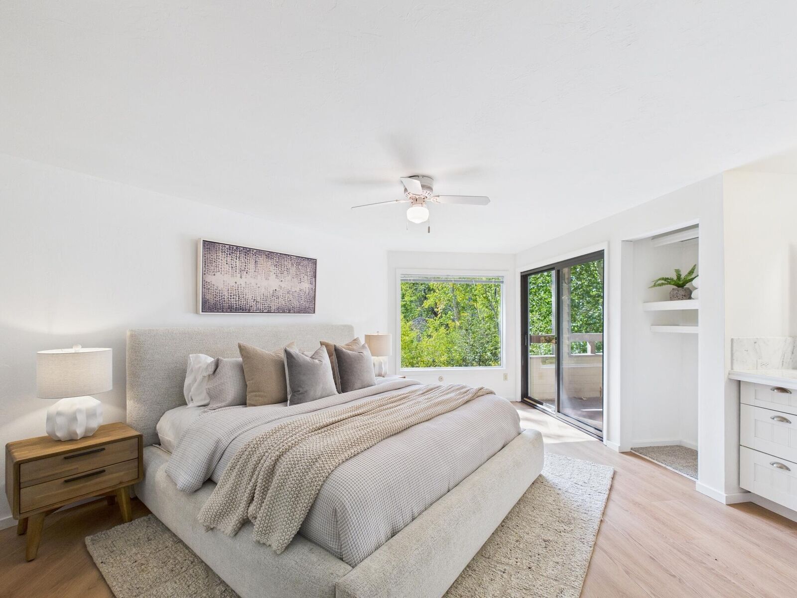 Property Photo: 591 S 2nd Ave 9 ID 83340