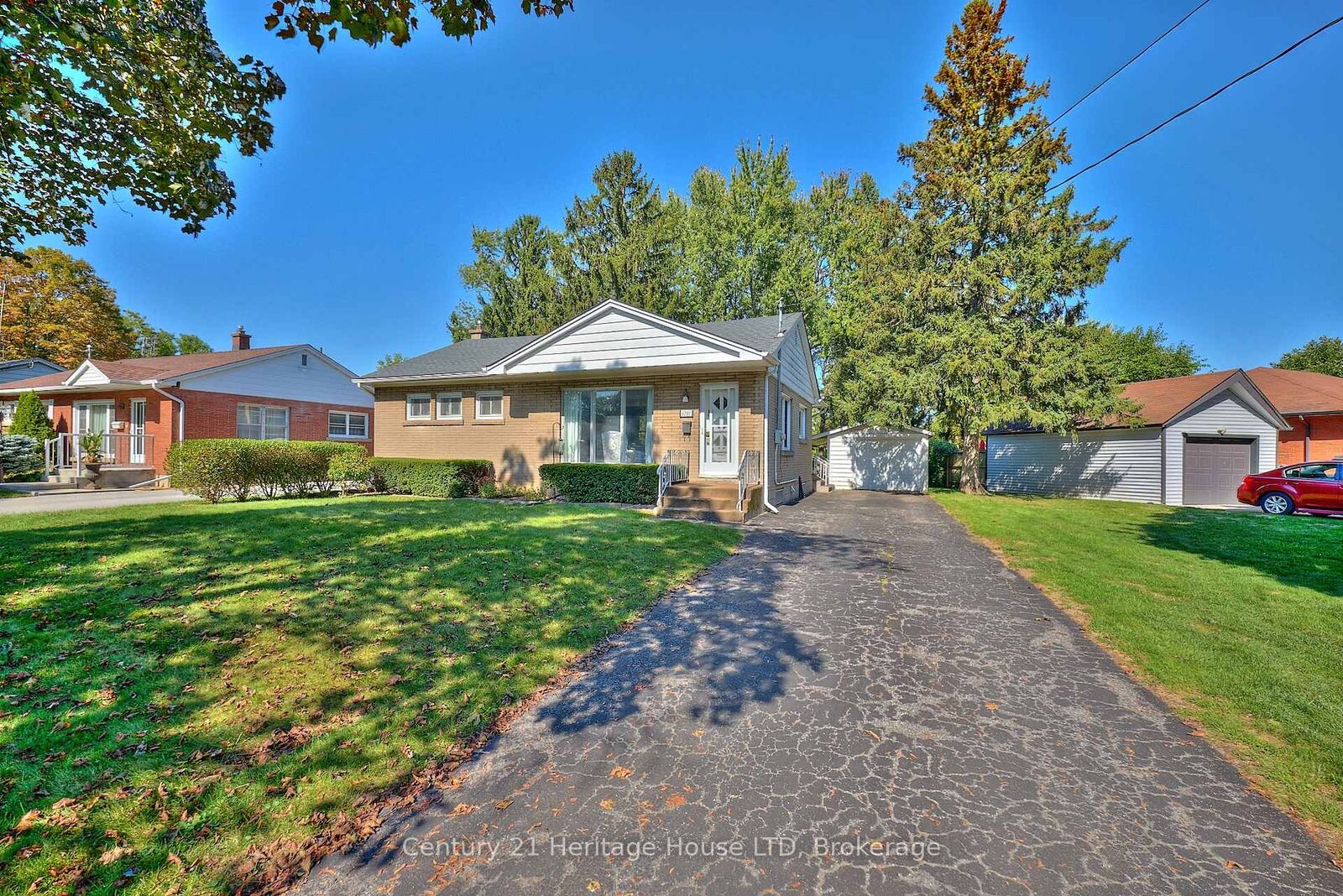 Property Photo:  6281 Burdette Drive  ON L2E 5H1 