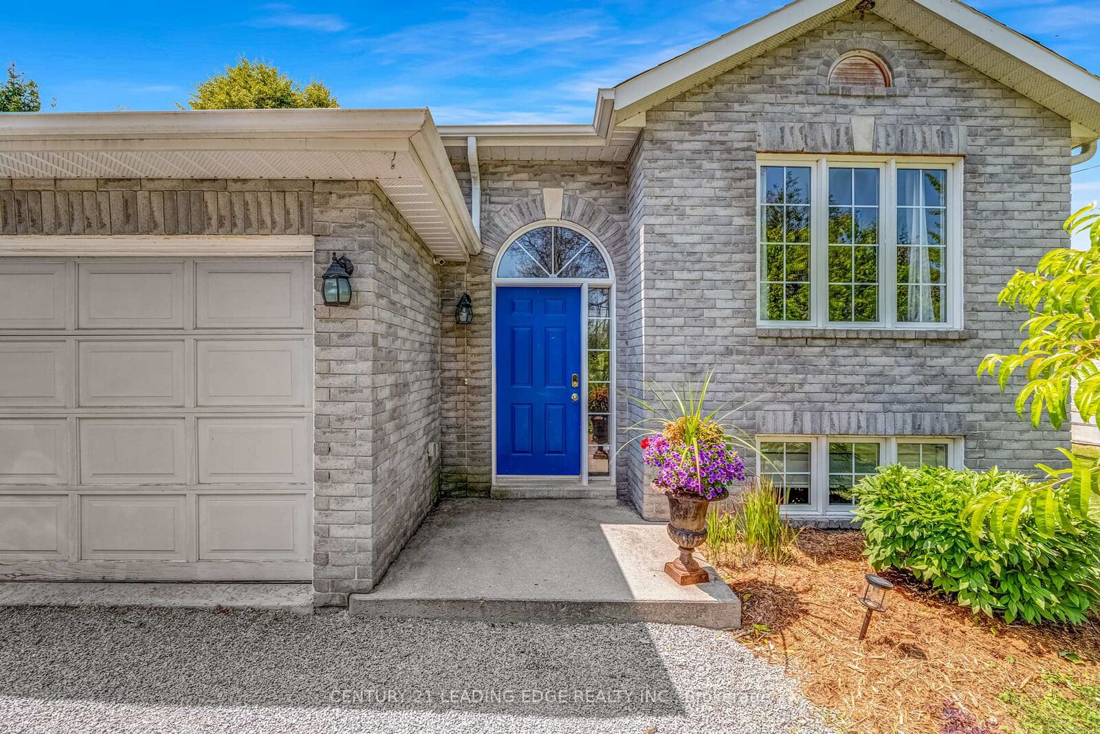 Photo de la propriété:  56 Riverview Beach Road  ON L0E 1N0 