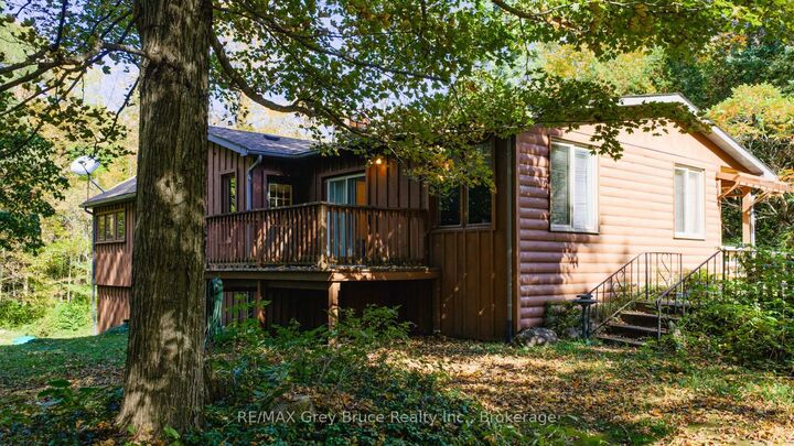 Property Photo:  493802 Baptist Church Road  ON N0C 1K0 
