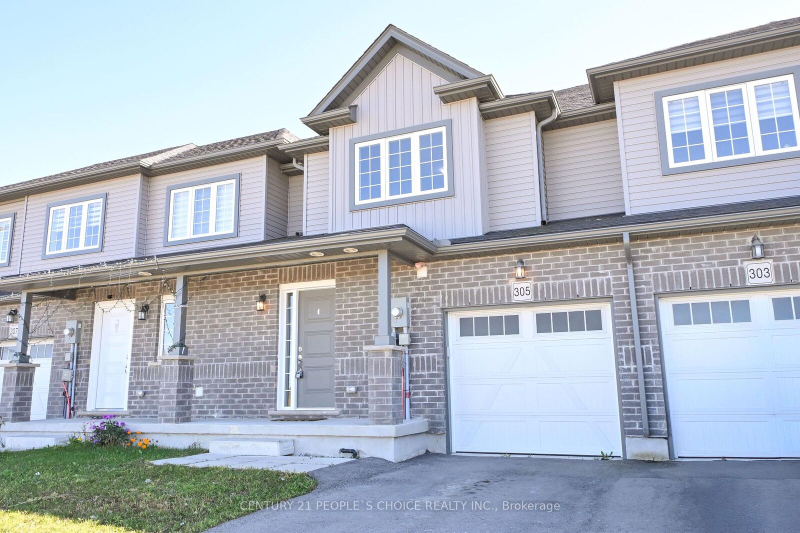 Property Photo:  305 Kennington Way  ON N6L 0H4 