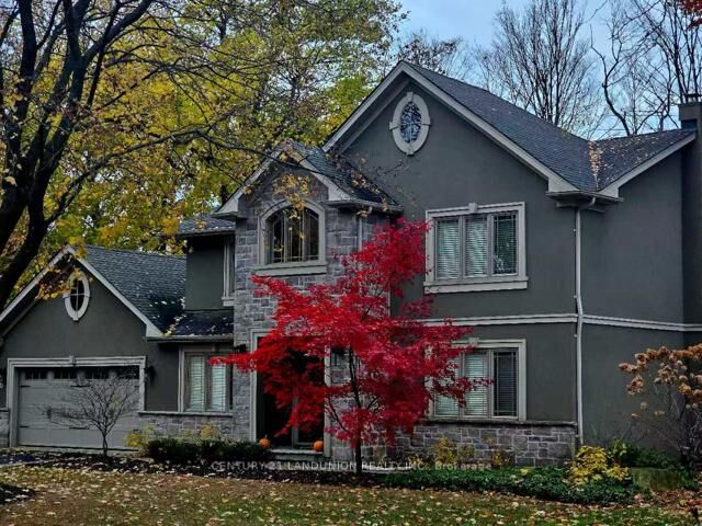 Property Photo:  96 Irma Court  ON L9G 1K7 