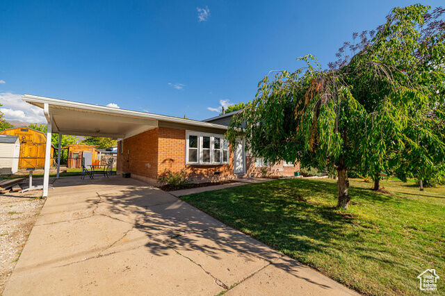 Property Photo:  1094 N Angel St W  UT 84041 