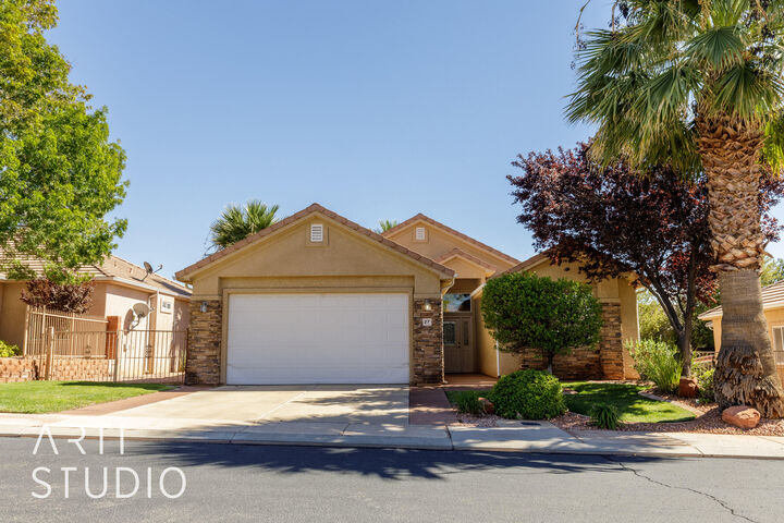 Property Photo:  1806 N Dixie Downs Rd #27  UT 84770 