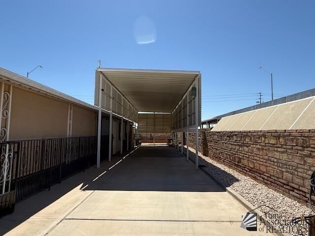 Property Photo: 11229 E 39 Ln AZ 85367