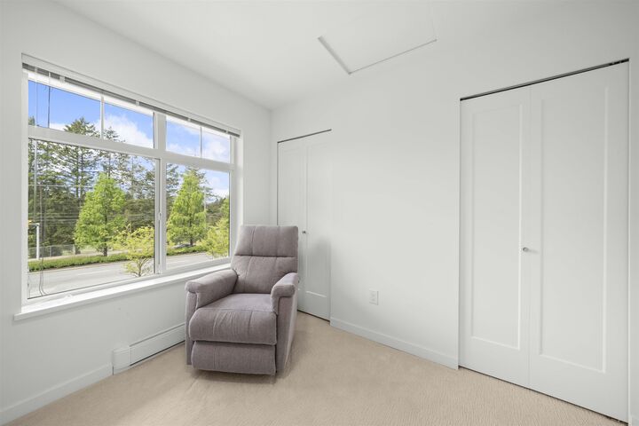 Photo de la propriété: 15235 Sitka Drive 150 BC V3S 0A9