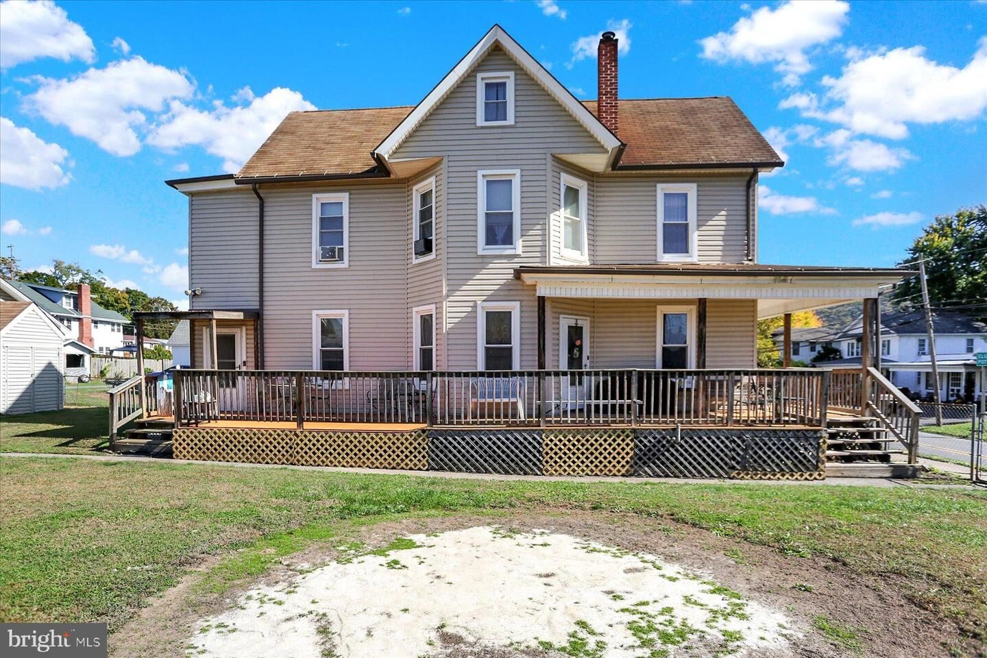 Property Photo:  795 State Street  PA 17061 