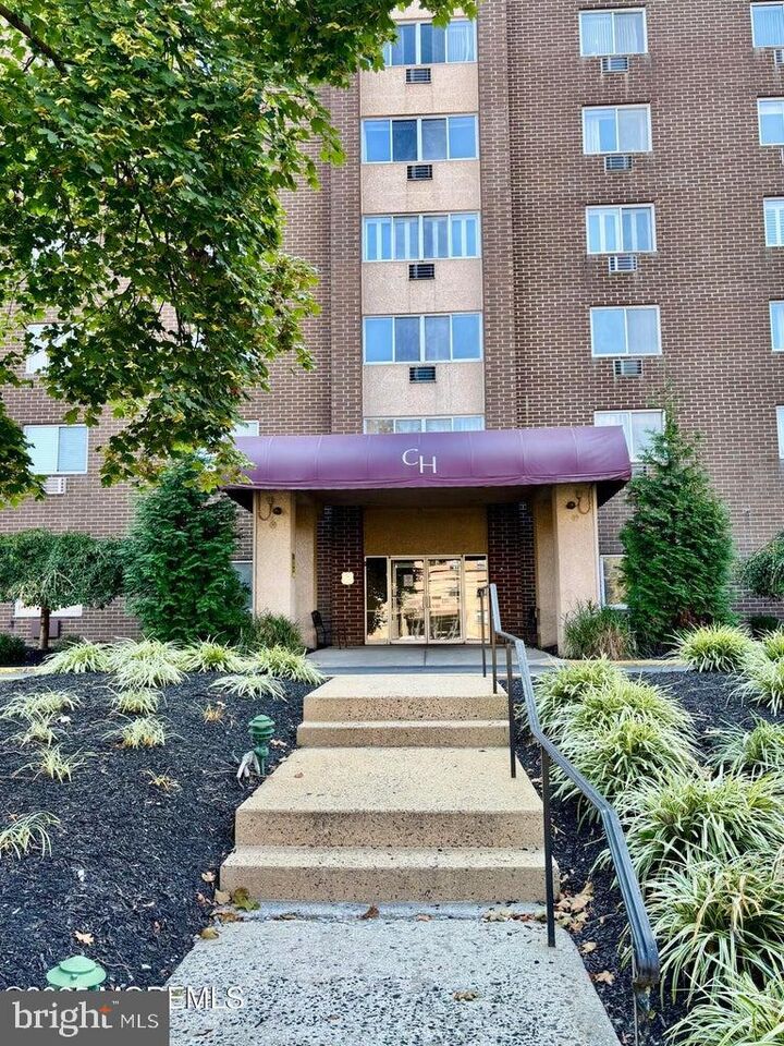 860 Lower Ferry Road 1K  Ewing NJ 08628 photo