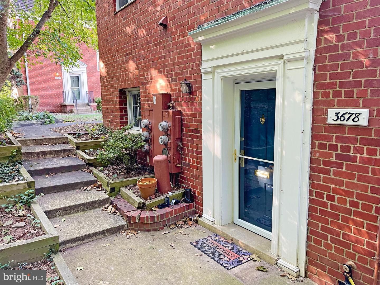 Property Photo: 3678 Gunston Road 922 VA 22302