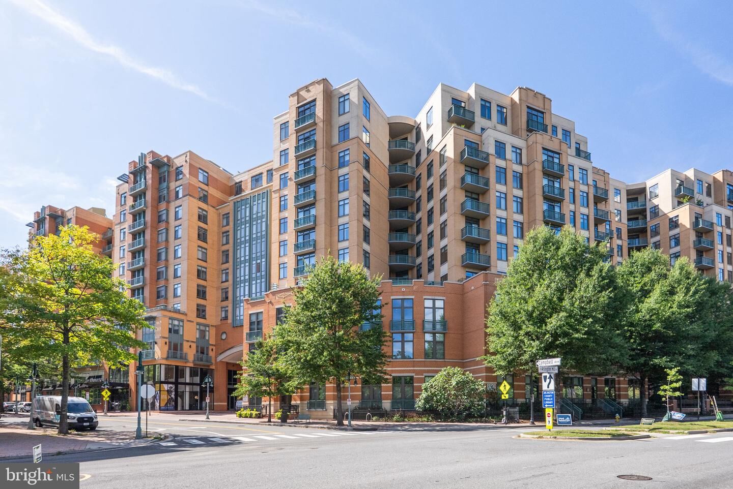 Property Photo:  2720 S Arlington Mill Drive 106  VA 22206 