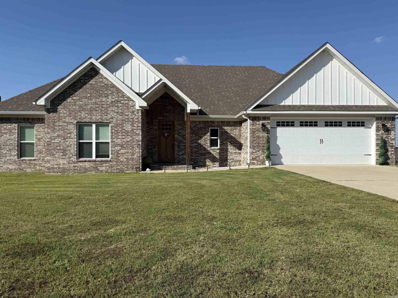 Property Photo:  5480 Carl Moren Road  AR 72065