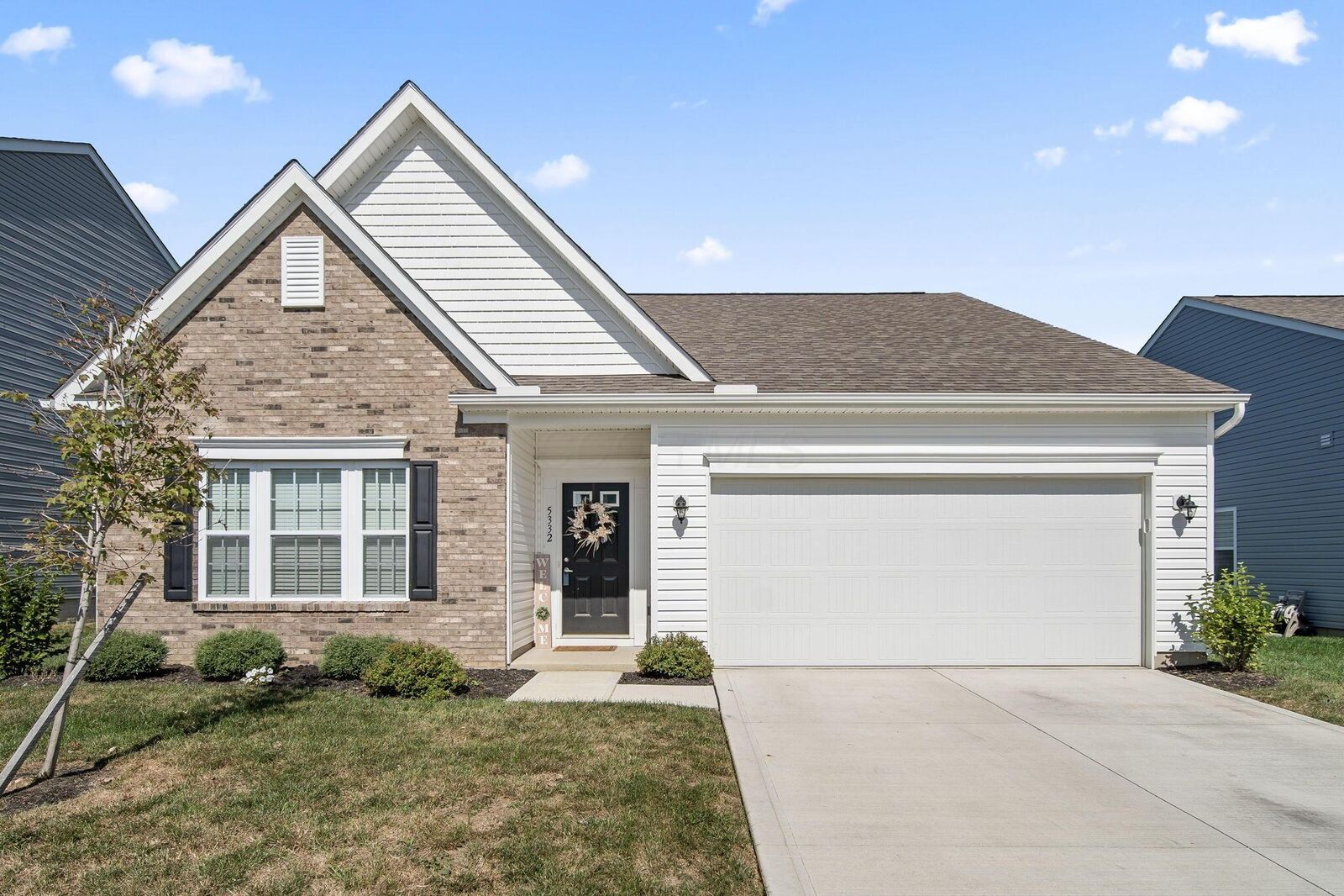 Property Photo: 5332 Karst Circle OH 43103
