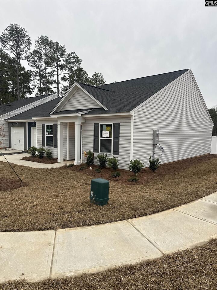Property Photo: 338 Ryegrass Way SC 29212