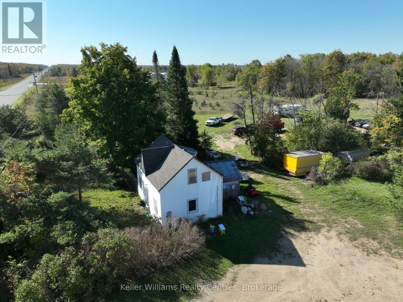 Property Photo: 19528 Highway 6 ON N0H 2T0