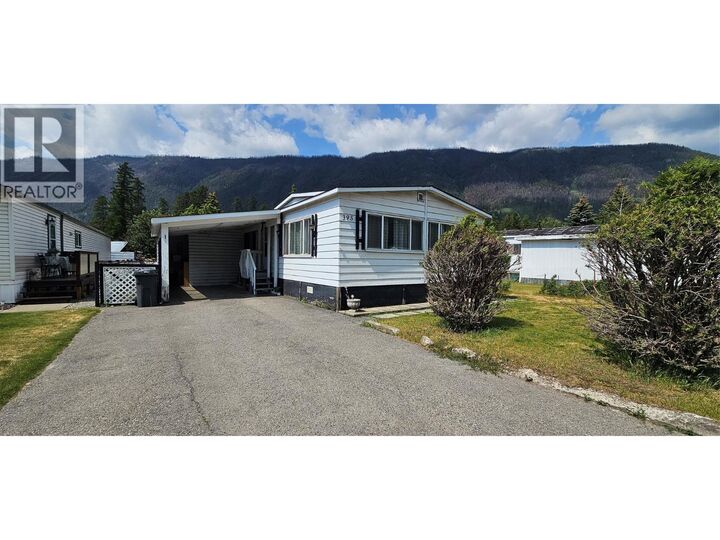Property Photo: 395 Red Cedar Crescent BC V0B 2G0