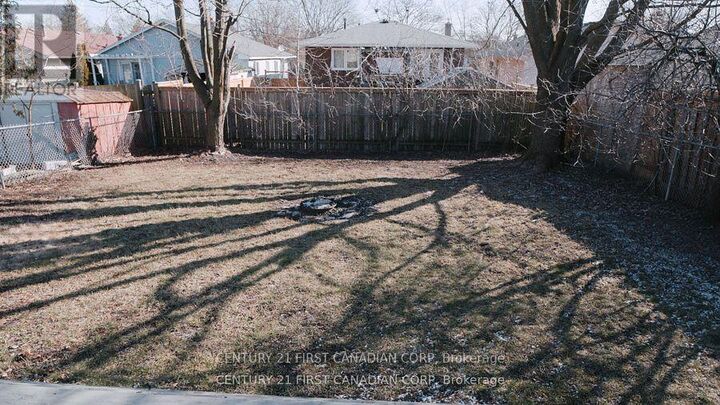 Property Photo:  1072 Jalna Boulevard  ON N6E 2J5 