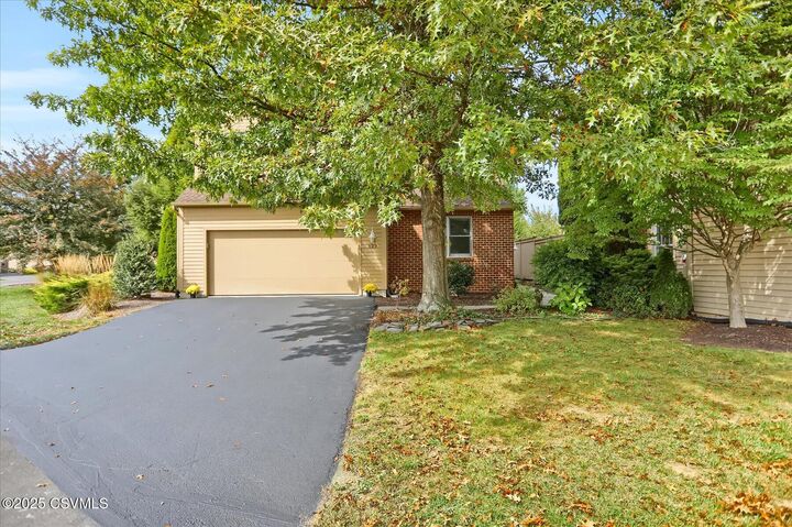 Property Photo: 129 Victoria Lane PA 17837