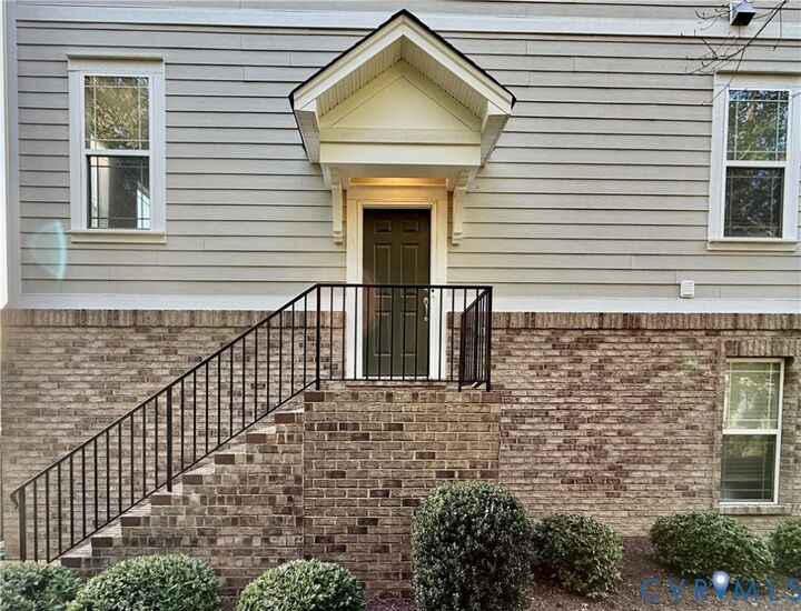 Property Photo:  4501 Hayloft Court  VA 23060 