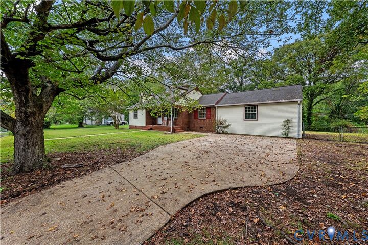 Property Photo:  8736 Trevillian Road  VA 23235 