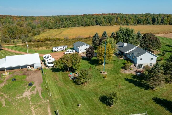 Property Photo: 218083 County Road S WI 54448